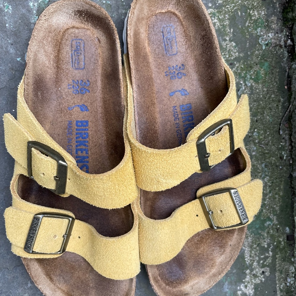 Arizona Suede Leather Ochre, soft footbed, Size 36 (5-6 US) - Picture 3 of 10